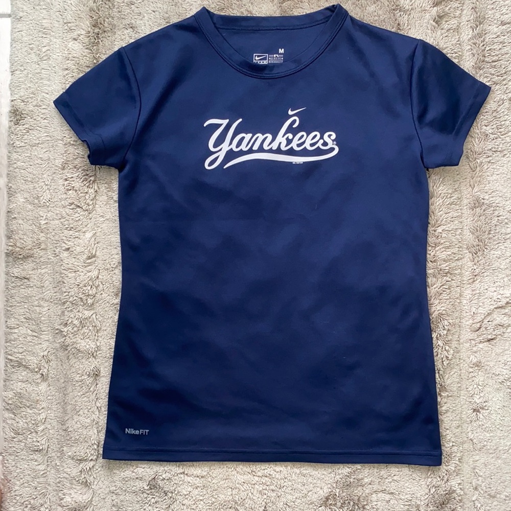 Nike dry fit tee